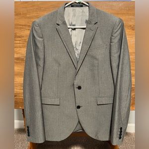 Men’s Warehouse suit